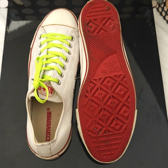 Converse ALL STARS size 10 - Picture 4 of 7